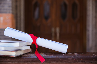 中央財(cái)經(jīng)大學(xué)在職研究生 中央財(cái)經(jīng)大學(xué)在職研究生